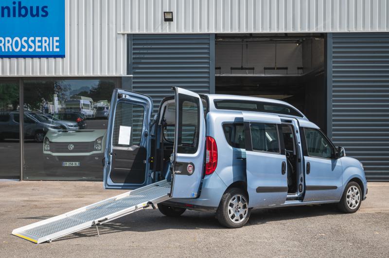 vehicule en location vente Doblo Maxi XL
