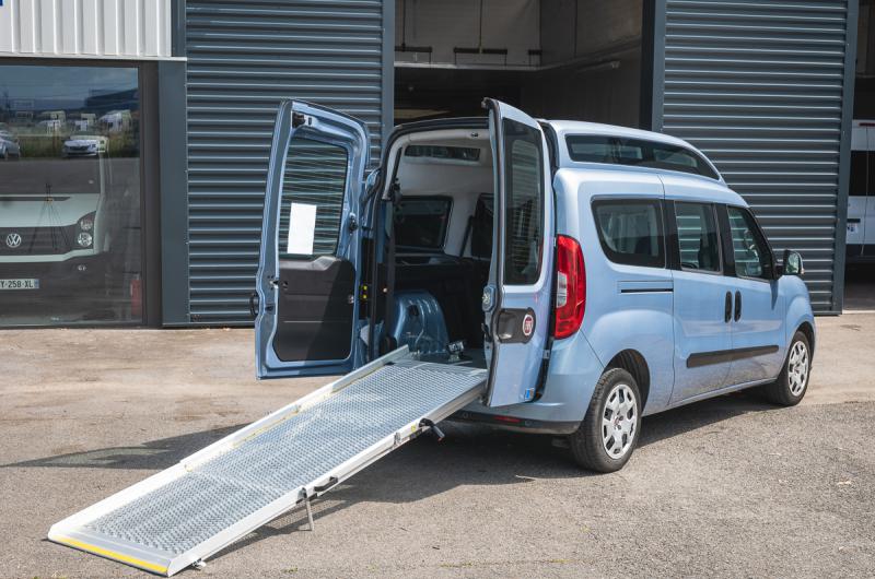 vehicule en location vente Doblo Maxi XL