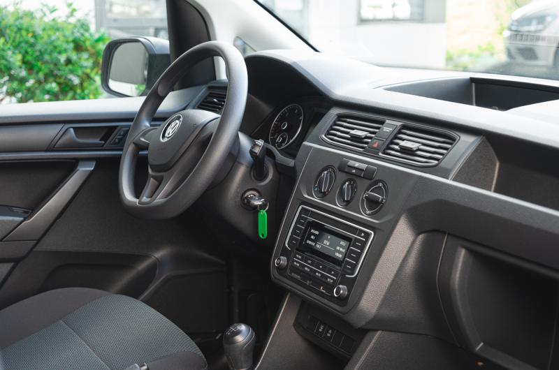 vehicule en location vente Caddy Court (sans coffre)