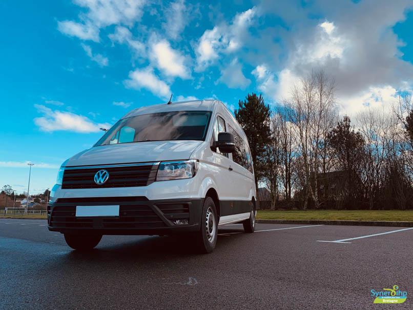 vehicule en location vente Crafter Combi Moyen