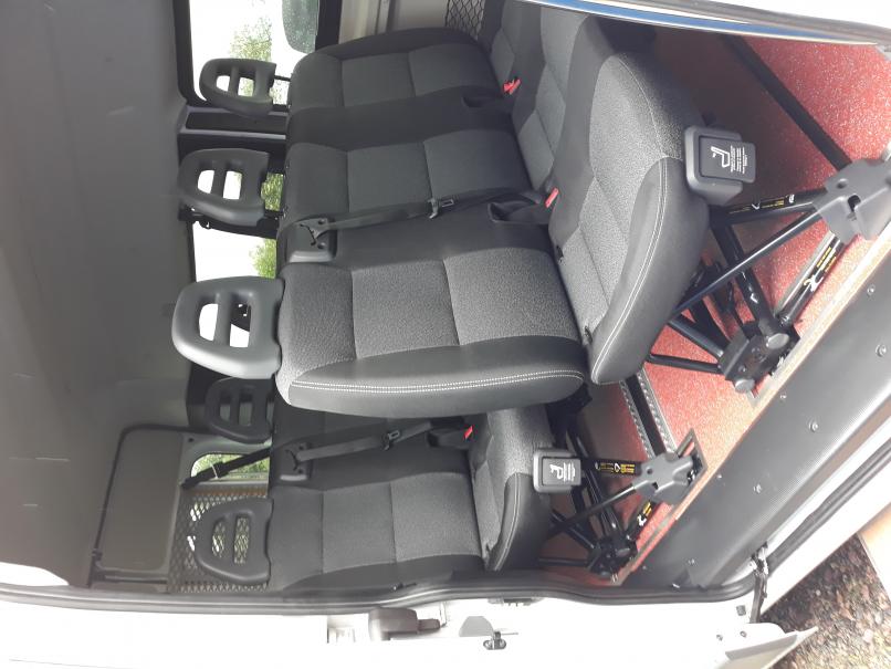 vehicule en location vente Ducato Combi 3,3 MH2 2,3 MJT 130 cv Euro 6 Blanc VASP HANDICAP TPMR