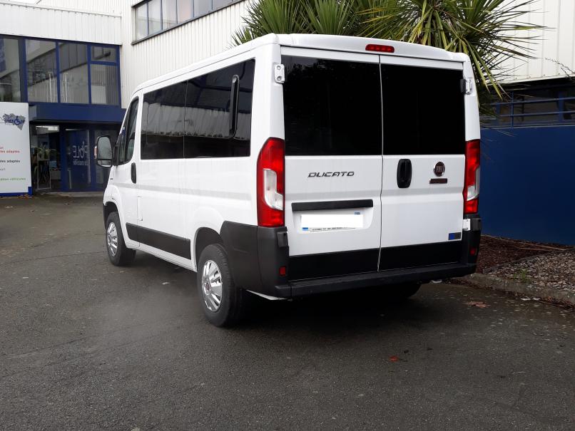 vehicule en location vente Jumper Combi Confort 3,0 L1H1 BlueHDI 140 cv Euro 6 Blanc