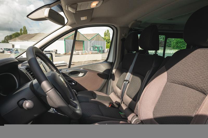 vehicule en location vente Talento Panorama Long
