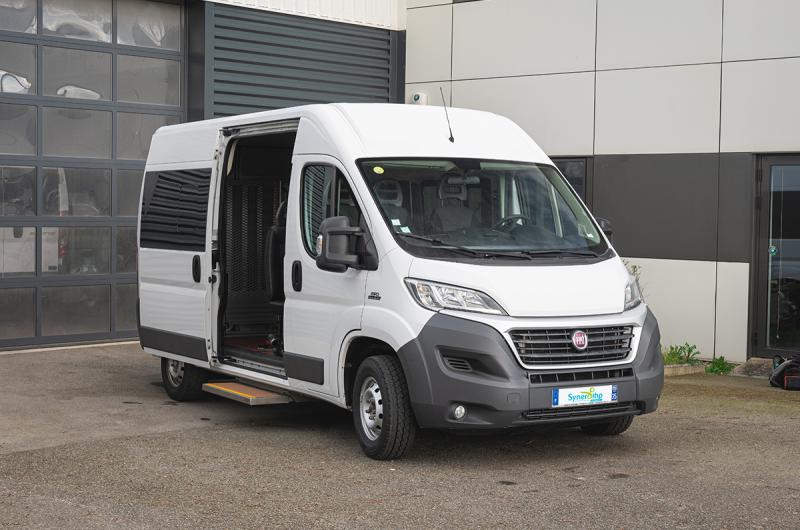 vehicule en location vente Ducato Combi Moyen