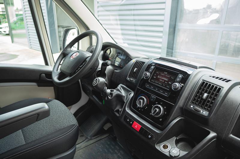 vehicule en location vente Ducato Combi Moyen