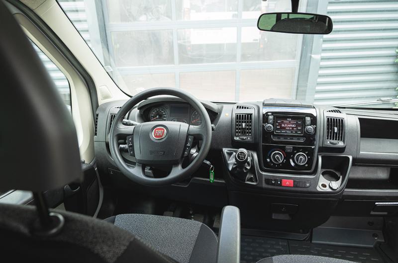 vehicule en location vente Ducato Combi Moyen