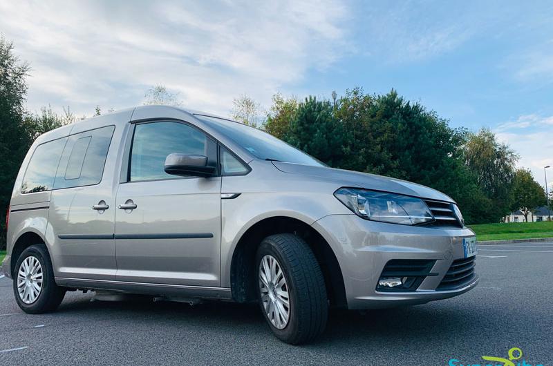 vehicule en location vente Caddy Court Adapté