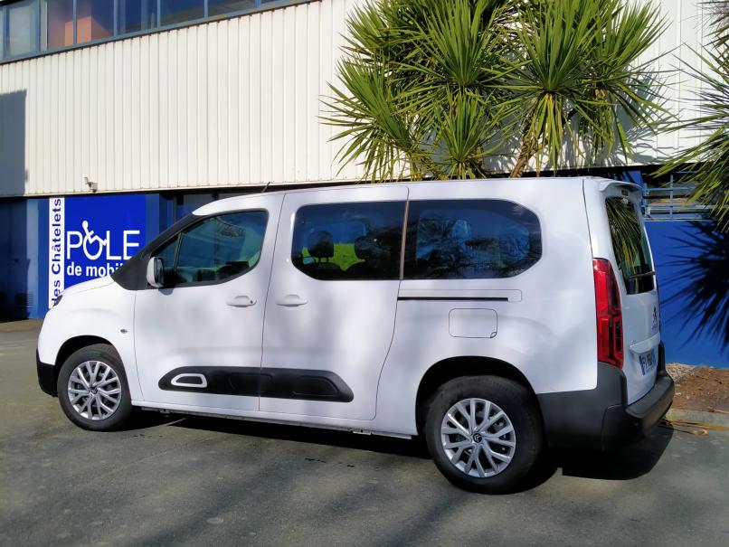 vehicule en location vente Berlingo XL BlueHDI 7 Places Feel