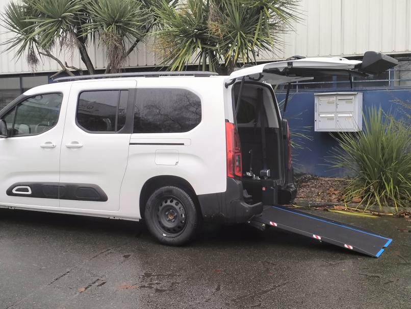 vehicule en location vente Berlingo XL