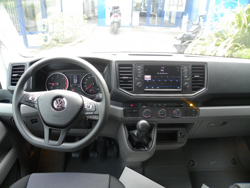 vehicule en location vente Crafter Van Businessline 2,0 TDI 140 cv 3,5 T Euro 6