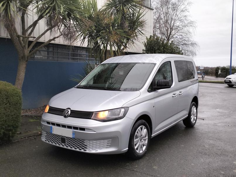 vehicule en location vente Caddy Court V