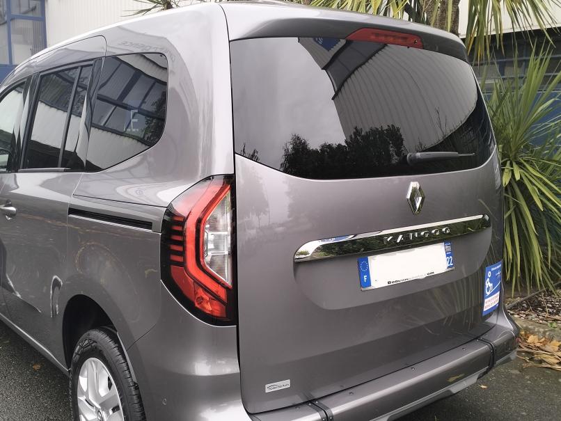 vehicule en location vente Kangoo Court