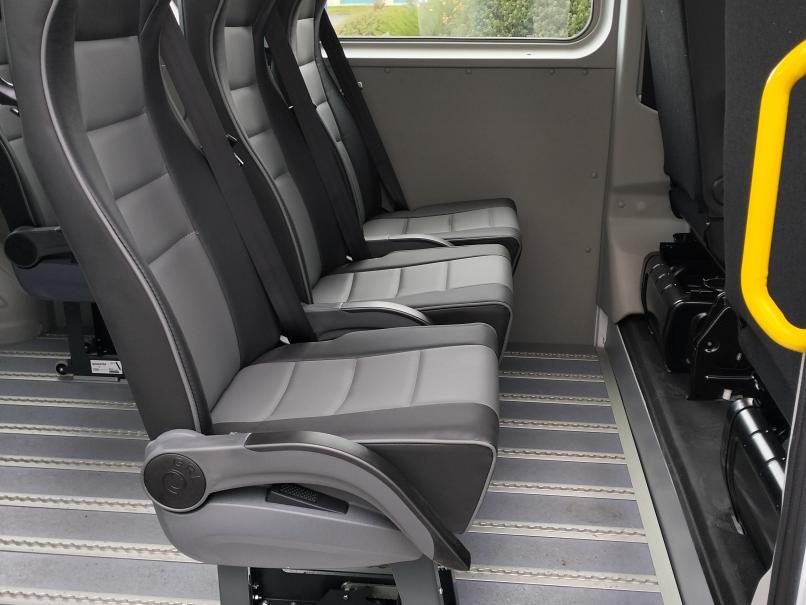 vehicule en location vente Interstar Fourgon