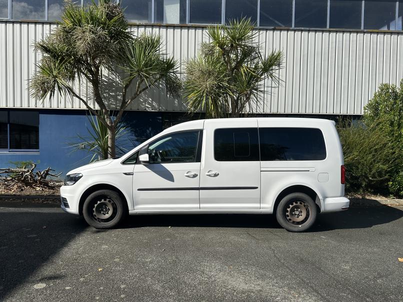 vehicule en location vente Caddy Maxi IV Trendline 2,0 TDI 102 cv Euro 6 Blanc 7 places adapté Lenoir
