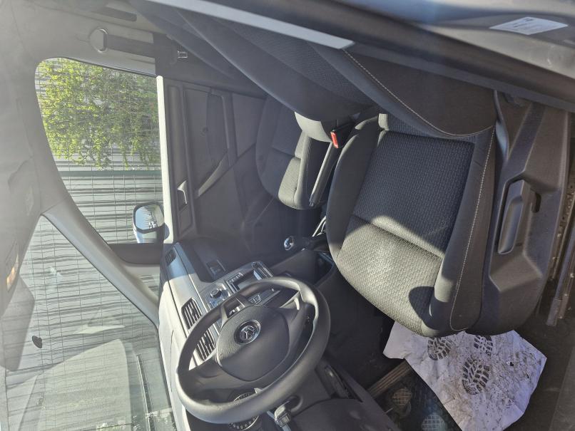 vehicule en location vente Caddy Maxi IV Trendline 2,0 TDI 102 cv Euro 6 B Gris 7 places adapté Lenoir